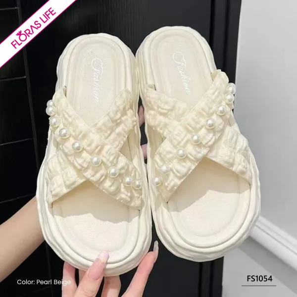 BLOOM STRIDE FEMALE SLIPPERS